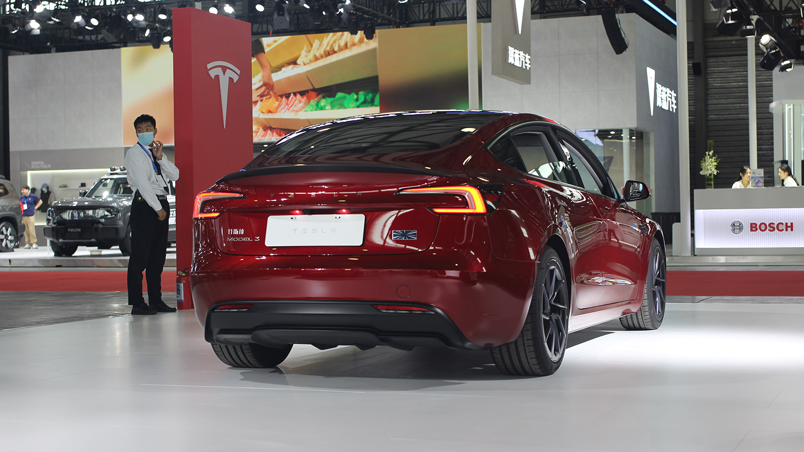 Tesla launches quarter-end inventory offers in China as local deliveries decline