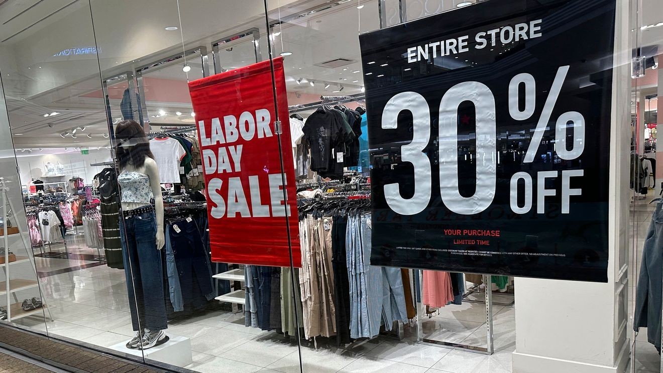 What’s open on Labor Day? Most retailers. Closed? Government, banks, stock market