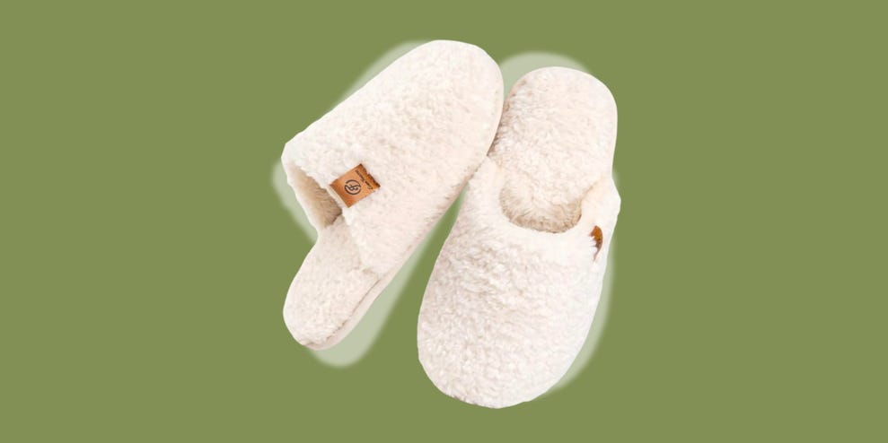 More than 10,000 Amazon shoppers bought these  slippers last month