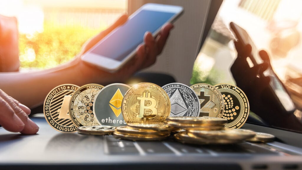 Bitcoin, Ethereum, XRP, Dogecoin Plunge 2% as Jobs Report Spurs Rate Hike Bets