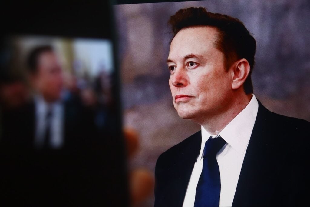 Mike Lee Defends Elon Musk’s Wealth Amid Criticism