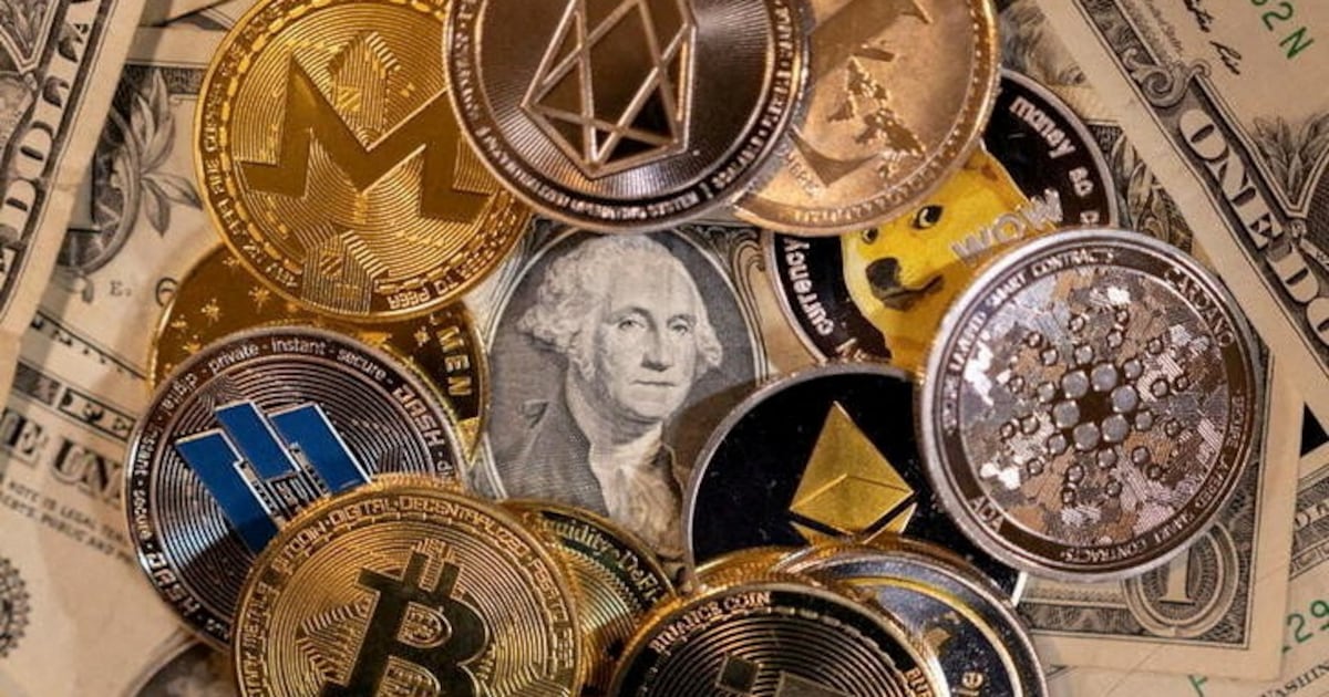 Gold and Bitcoin rose together but dollar may have upper hand