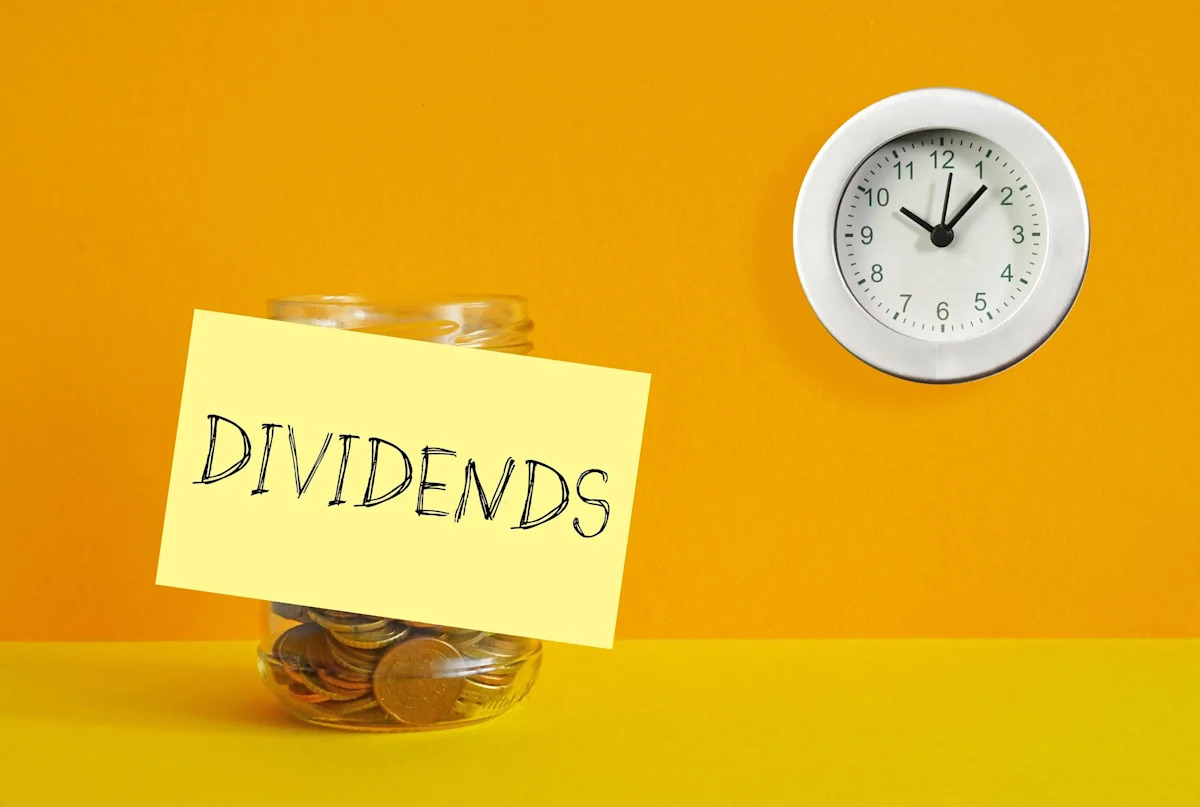 How Much Do You Really Need Invested to Replace a ,000 Salary With Dividends? How Much Do You Really Need Invested to Replace a ,000 Salary With Dividends?