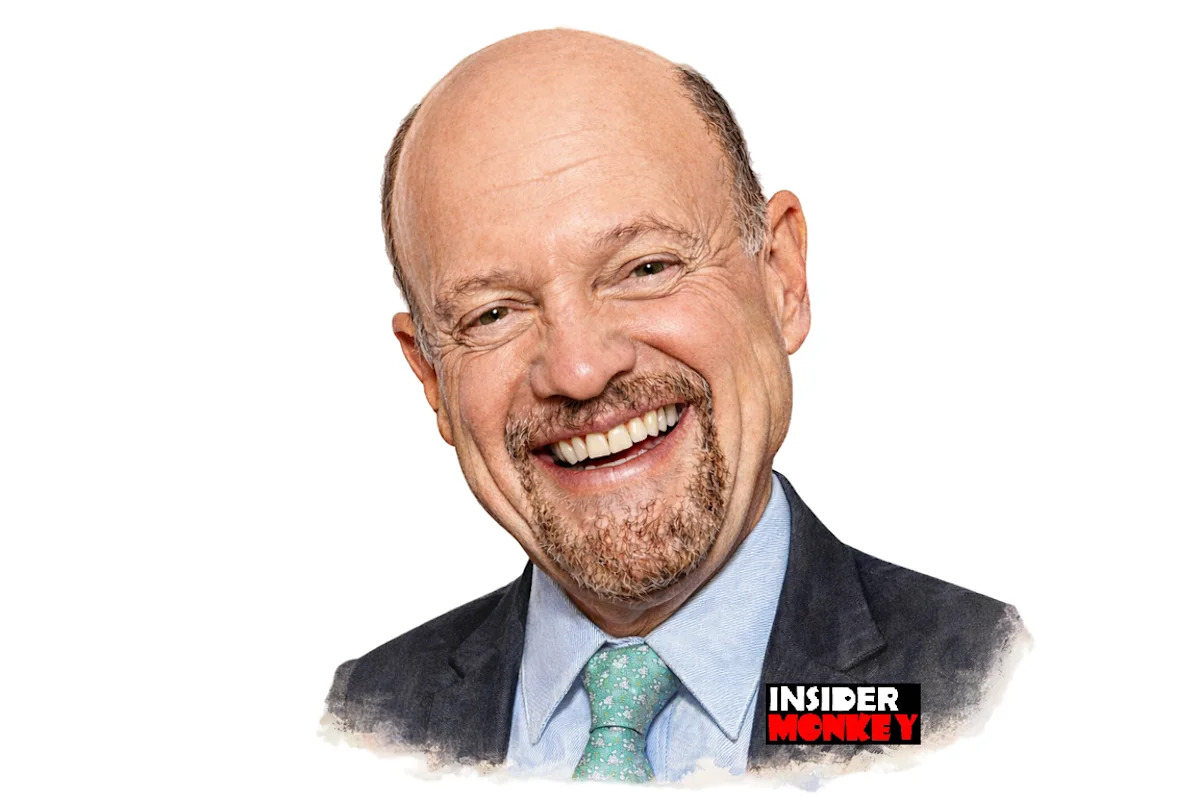 Jim Cramer Explains Why He Is Avoiding Big Predictions on Rocket Companies (RKT)