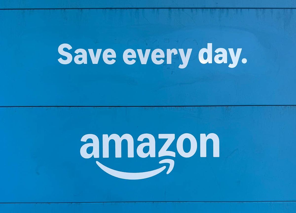 Amazon’s 4-drawer mini dresser holds up to 110 pounds Amazon’s 4-drawer mini dresser holds up to 110 pounds