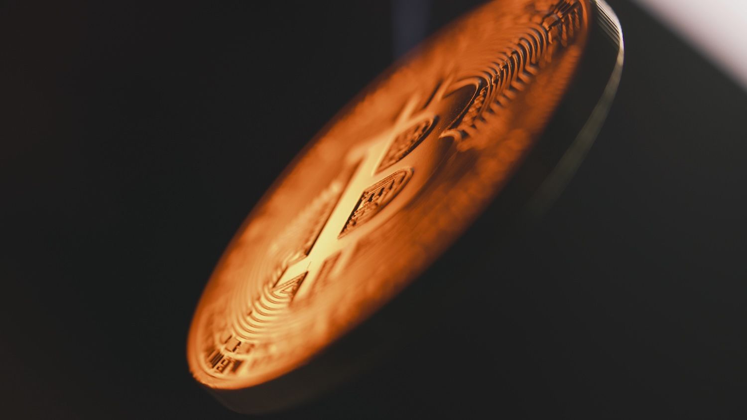 Bitcoin Holder Sits On 0 For 15 Years, Wakes Up With .09M