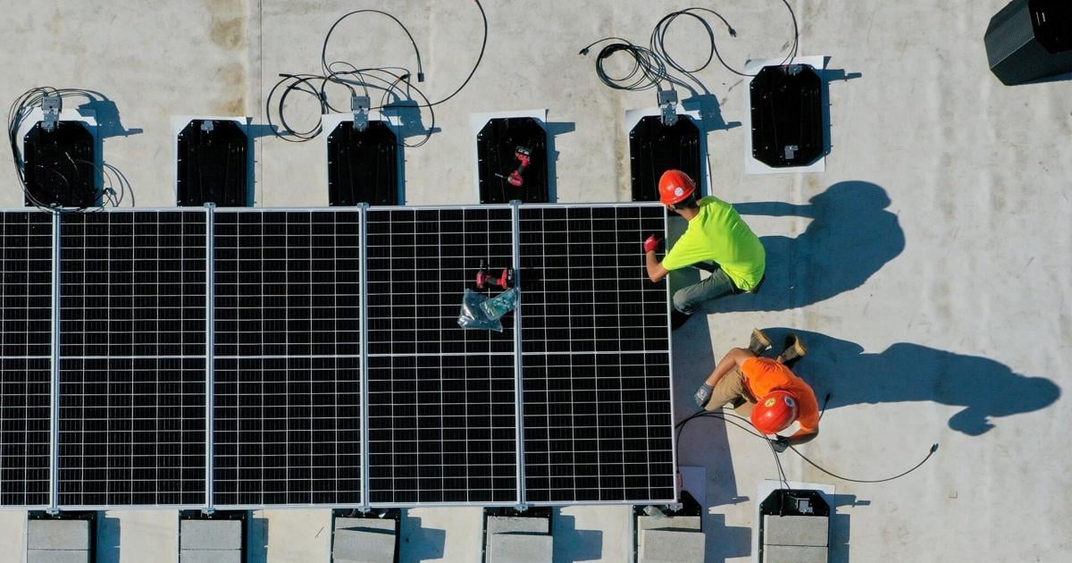 Data centers could pay for residents’ solar panels under St. Louis bill Data centers could pay for residents’ solar panels under St. Louis bill