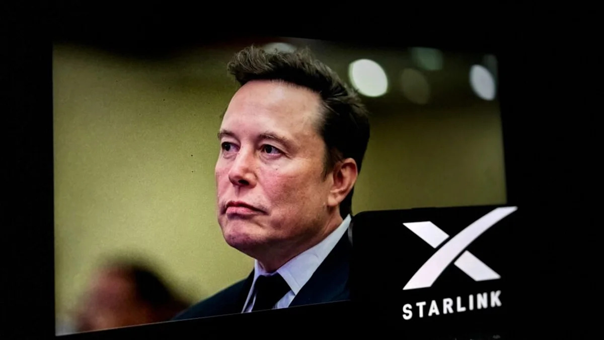 Elon Musk Says SpaceX’s Starlink Is Rewriting Telecom With ‘Entirely New Pieces’ as T-Mobile, AT&T and Verizon Downplay the Threat: ‘They Don’t Understand’ Elon Musk Says SpaceX’s Starlink Is Rewriting Telecom With ‘Entirely New Pieces’ as T-Mobile, AT&T and Verizon Downplay the Threat: ‘They Don’t Understand’