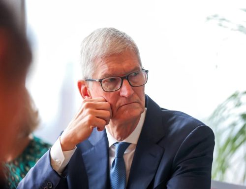 How much Apple stock does former CEO Tim Cook actually own?